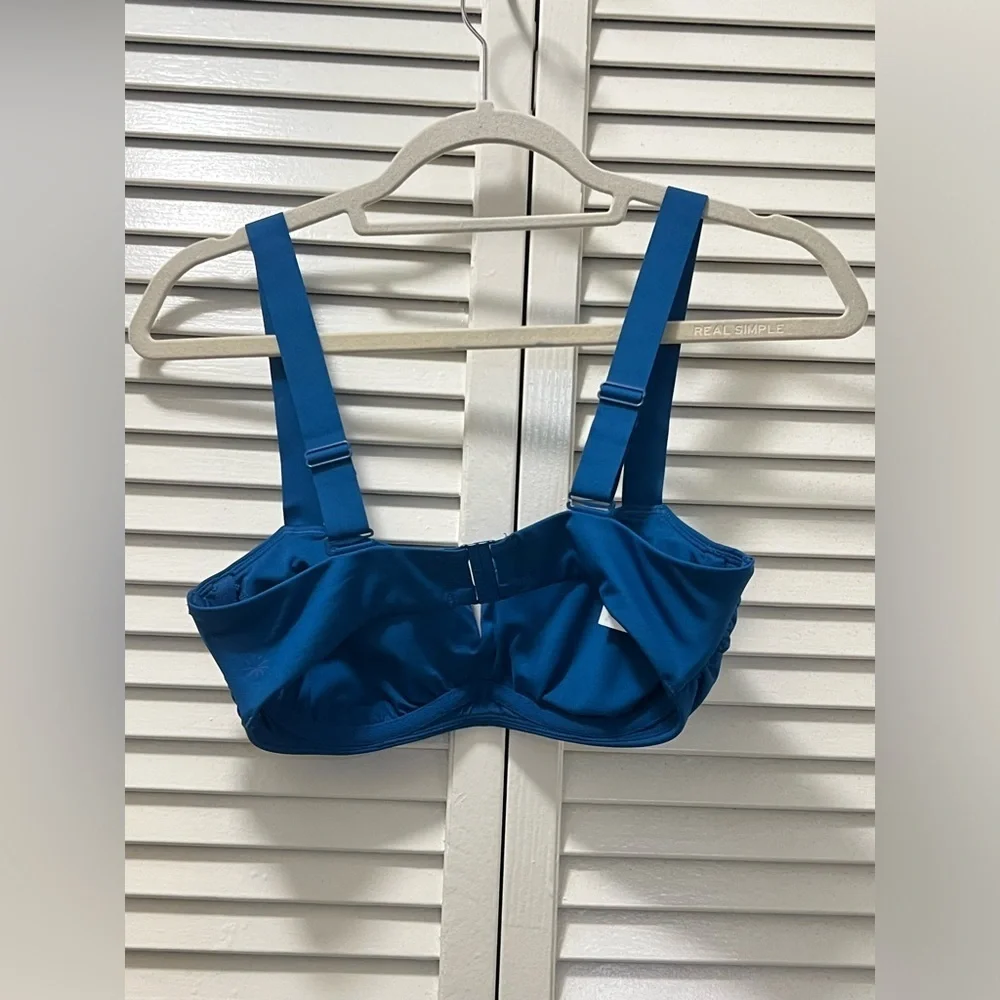 Athleta SQUARE NECK V BRA CUP BIKINI TOP